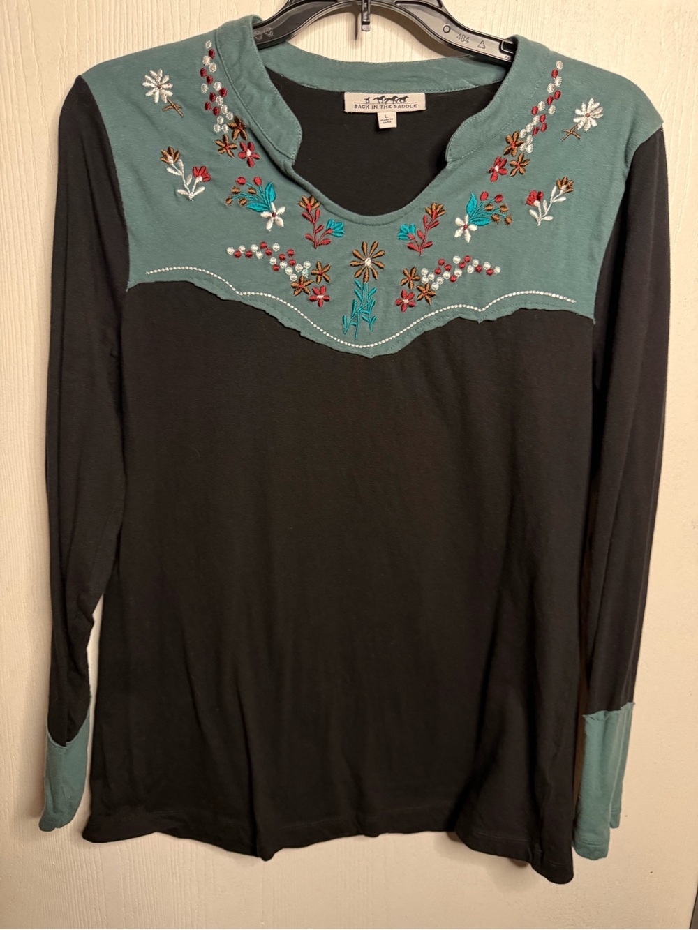 Embroidered Black & Teal Long-Sleeve Women's Top